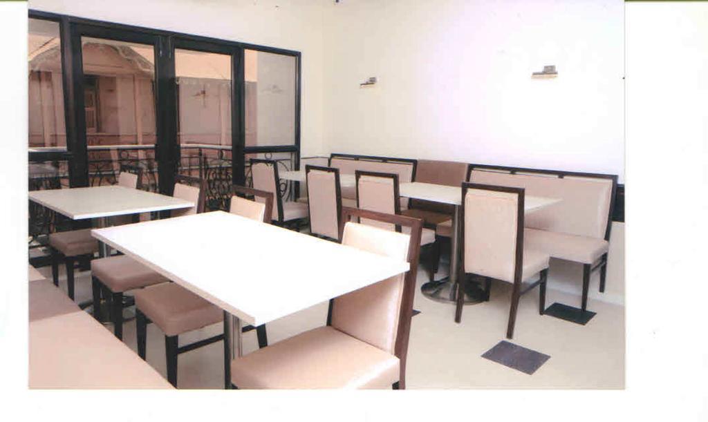Khimji Bhagwandas Arogyabhavan Hotel Нашик Екстериор снимка