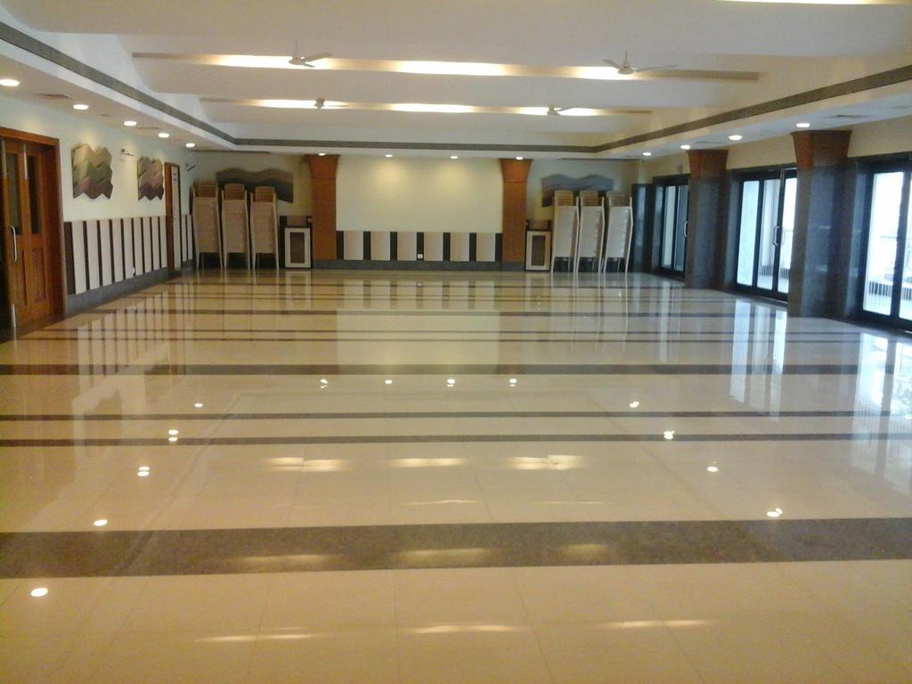 Khimji Bhagwandas Arogyabhavan Hotel Нашик Екстериор снимка